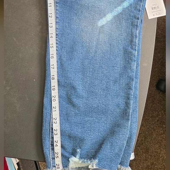 Time and Tru High Rise Straight Leg Ankle Jeans - Blue Denim, Women's Size 16 - Picture 5 of 7